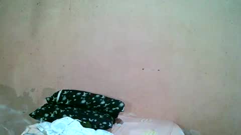 ur_sexybabe_ehra online show from May 26, 12:13 pm