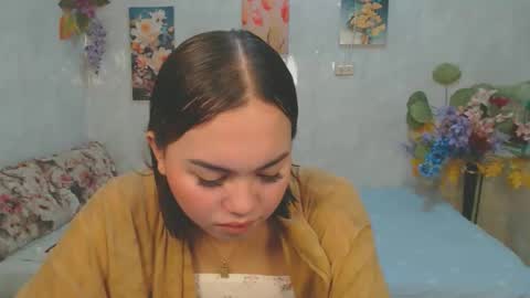urasian_kat online show from May 1, 3:44 am