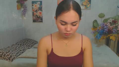 urasian_kat online show from May 9, 5:40 pm