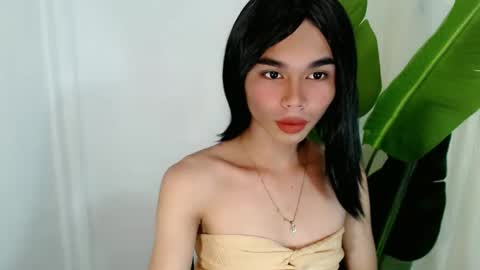 CALL ME TINE online show from April 28, 12:10 pm