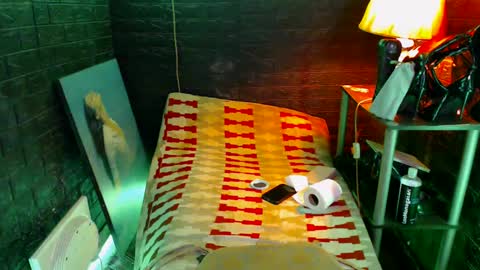 queen norelle online show from February 18, 11:30 pm