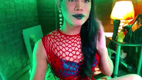 queen norelle online show from May 14, 11:02 pm