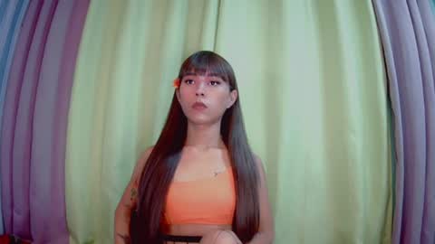 urhotttykim online show from July 19, 11:47 am