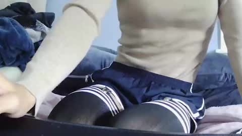 command me  online show from November 7, 4:40 pm