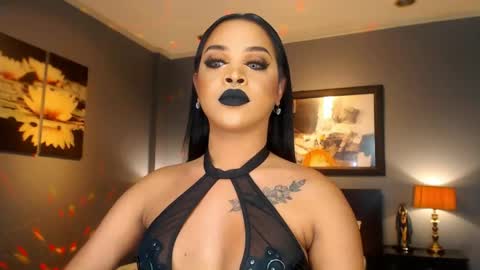 UrMajestyTyra online show from April 27, 12:53 am