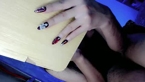 ursashafucker69 online show from May 26, 5:21 pm