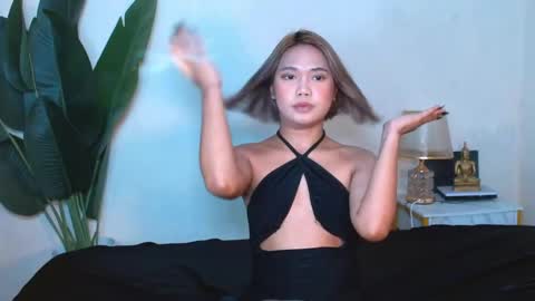 Urwildest farrah online show from May 1, 2:32 pm
