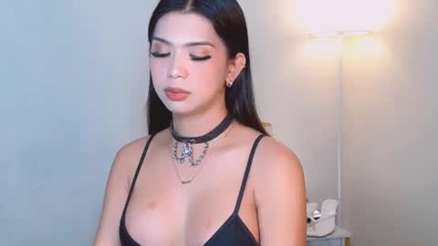 urwildest_margaret online show from February 6, 9:26 am