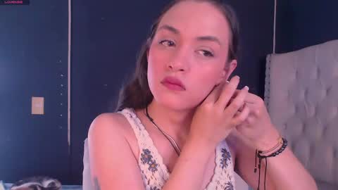 IG-valen mendoza99  twitter valenthompson99 online show from February 27, 11:59 pm