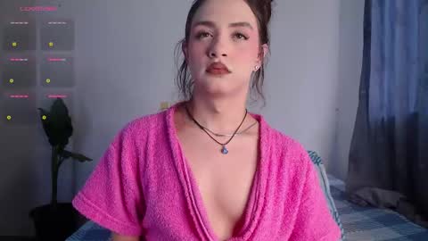 IG-valen mendoza99  twitter valenthompson99 online show from May 17, 10:20 pm