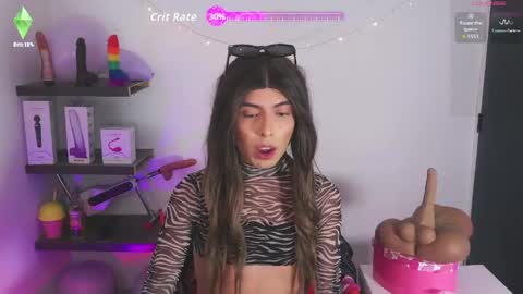 Valentina Ceretti online show from May 9, 8:57 pm