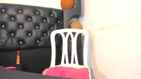 valeriapinkk online show from May 23, 10:39 pm
