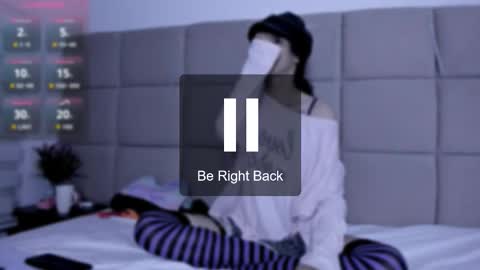 vannellope_96 online show from February 25, 7:40 pm