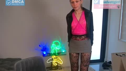 VelvetTGirl online show from May 26, 4:26 pm