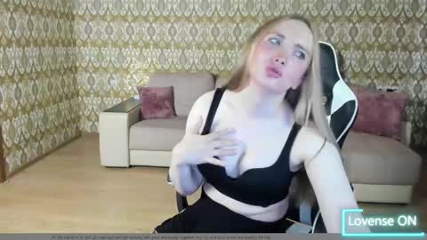 Vi online show from May 10, 2:49 am
