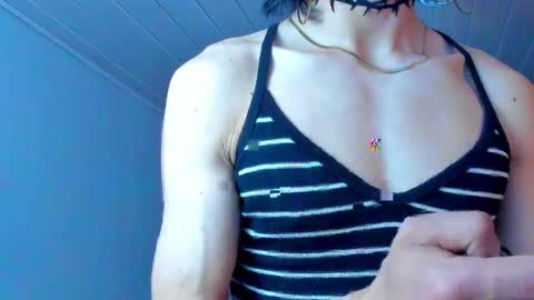 Vicky  online show from May 11, 4:04 pm