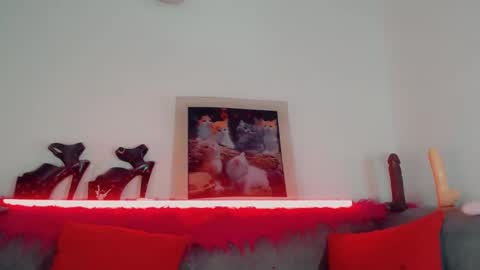 vicky_gill_ online show from October 24, 10:48 pm