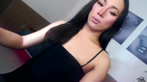 Victoria online show from May 14, 4:59 pm