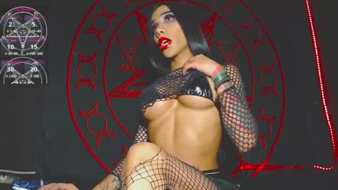 Victoria Vampire online show from February 23, 3:45 am