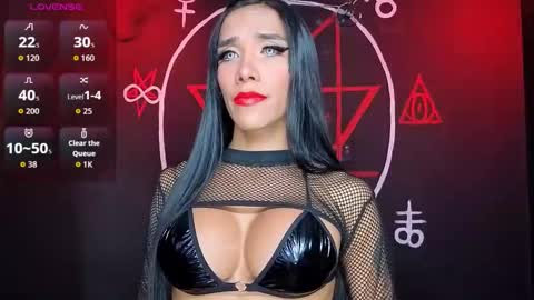 Victoria Vampire online show from December 1, 6:43 pm