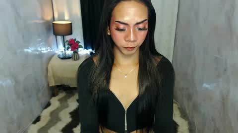 JUVY online show from December 13, 2:32 am