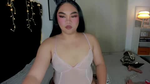 vivienne_monroe online show from July 15, 1:21 am