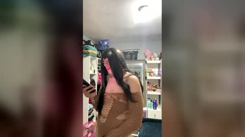 Sluttybitcc online show from May 25, 7:16 am
