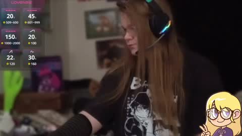 Ash online show from December 3, 11:18 pm