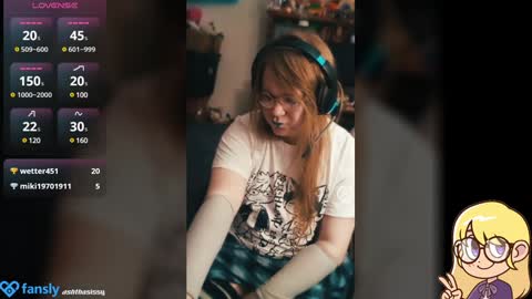 Ash online show from December 19, 1:29 pm