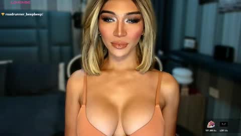 Julia online show from February 4, 2:16 am