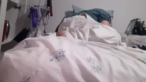 Cuteipie online show from June 28, 4:29 am