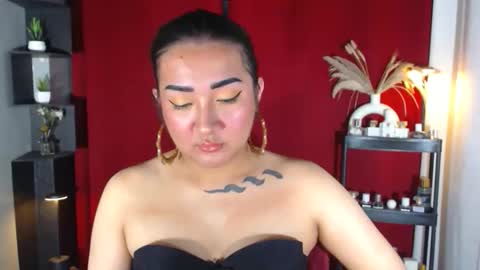 Nira   NOT INTO CHEAP GUYS  online show from October 13, 9:15 pm