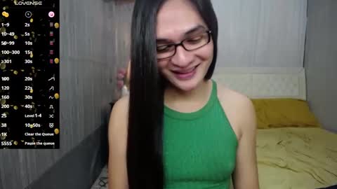 xasiantrnaslover online show from December 28, 10:55 pm
