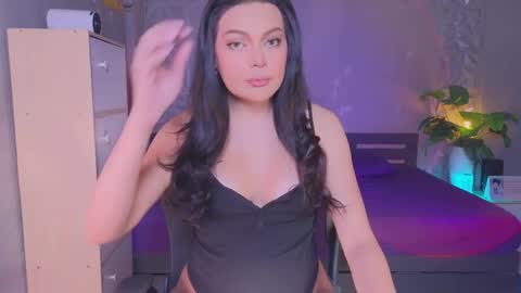 Michelle online show from May 18, 8:20 am
