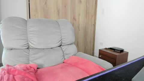 Hellen Sofia instagram hellen5546 online show from May 10, 8:36 pm
