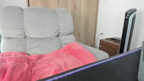 Hellen Sofia instagram hellen5546 online show from May 13, 7:56 pm