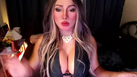 cinddy online show from May 11, 8:42 am