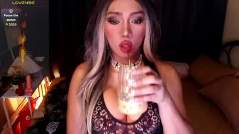 cinddy online show from May 27, 7:11 pm