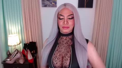 xxeroticdhaliaxx online show from November 23, 7:21 am