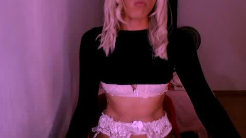 Chiara online show from May 8, 4:31 am
