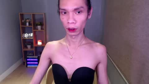 Your Princess Yums online show from January 19, 5:48 am