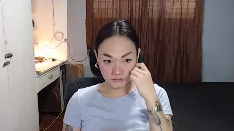 Melissa online show from May 15, 3:04 am