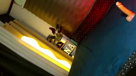 REYAN online show from May 16, 2:53 am