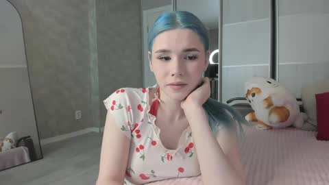 Alice online show from May 7, 11:50 am