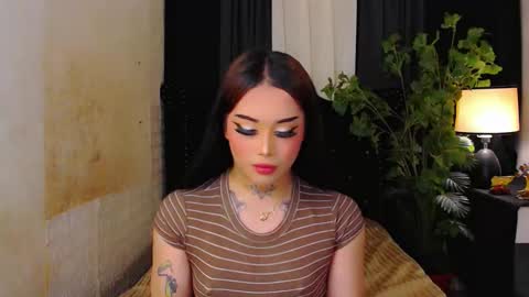 kim online show from November 26, 11:23 am