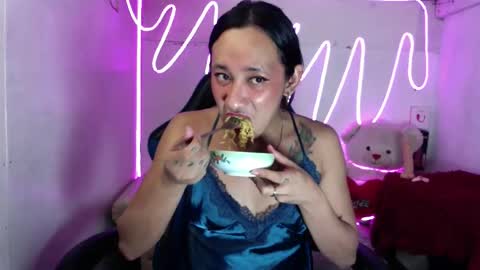 ASHLEY online show from April 30, 6:56 pm