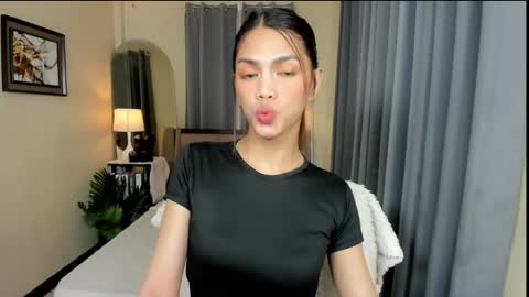 Snapshot of yourhotpatricia69 chatting on December 14, 10:13 am patty online show from December 14, 10:13 am