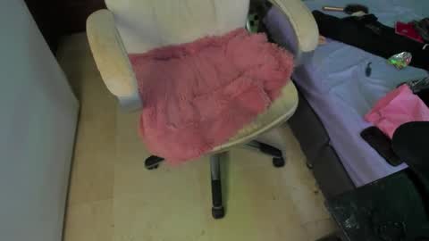 GI online show from March 2, 12:05 am