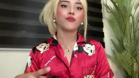 Miss Cali online show from March 2, 7:32 am