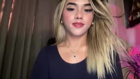 Miss Cali online show from May 4, 9:53 pm